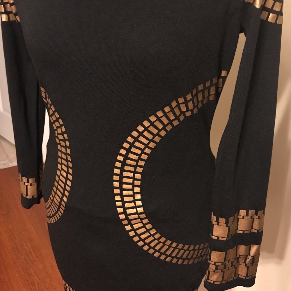 Muisol Fitted Shift Dress
